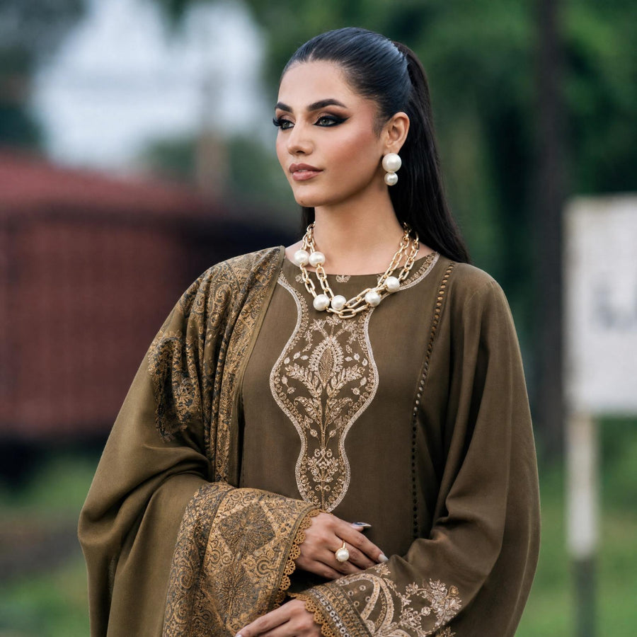 Premium Dhanak (Shirt &amp; Trouser) with a Woolen Dupatta
